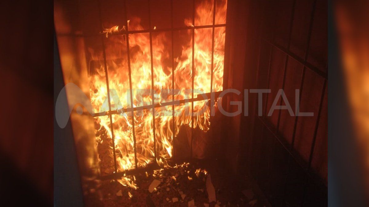 El incendio se desató dentro de la celda en donde se encontraban los presos.&nbsp;