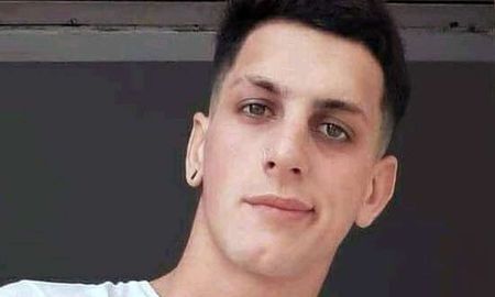El crimen ocurrió cerca de las 6 del viernes último, en la calle Las Magnolias al 800, de Pilar, donde se ubica el bar Napoleón. El crimen ocurrió cerca de las 6 del viernes último, en la calle Las Magnolias al 800, de Pilar, donde se ubica el bar Napoleón.