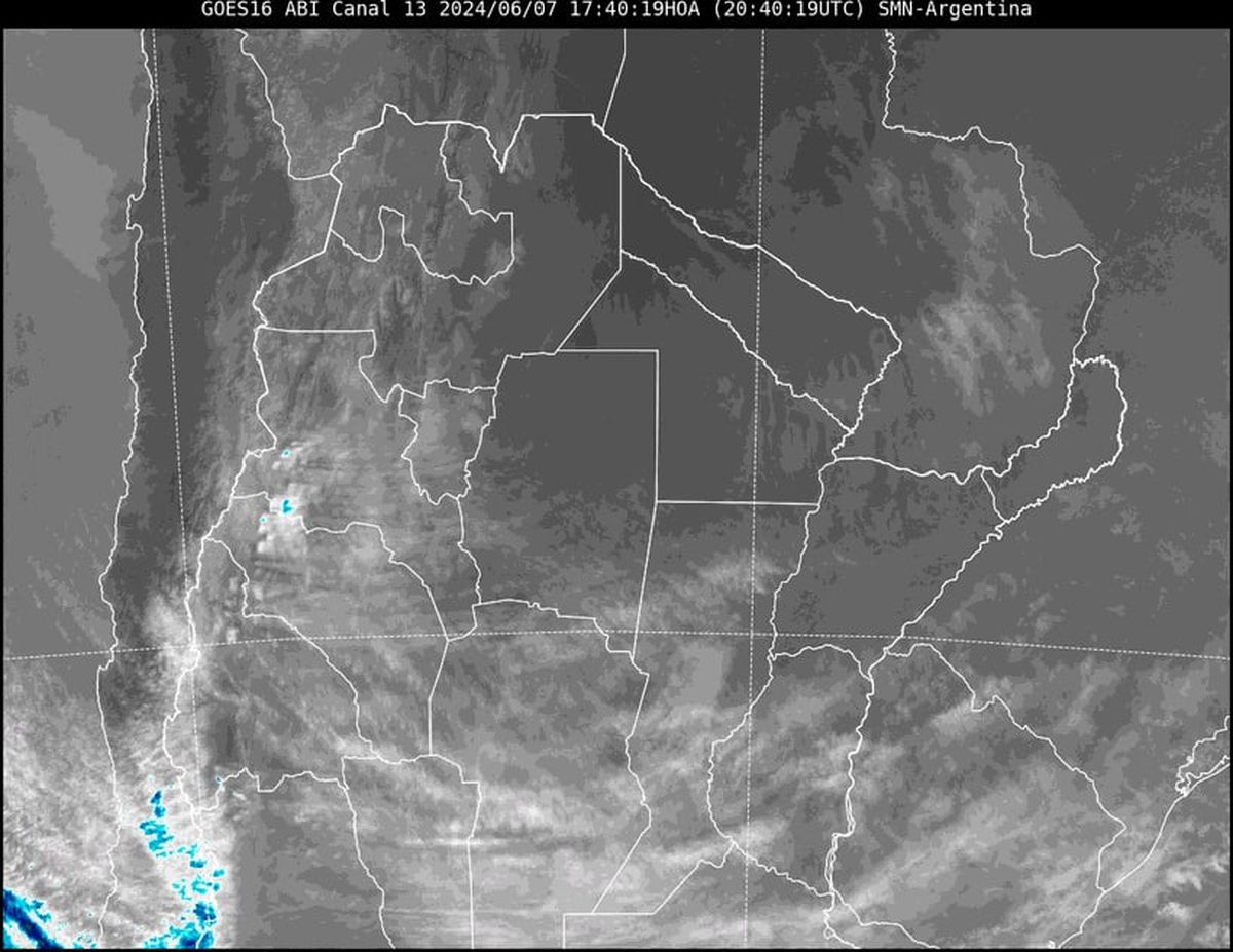 La imagen satelital nos muestra que la región continúa con abundante nubosidad, que mantiene una cobertura parcial. La imagen satelital nos muestra que la región continúa con abundante nubosidad, que mantiene una cobertura parcial.