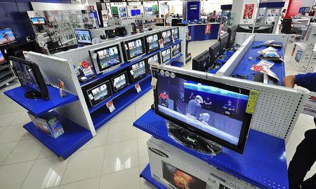 El acuerdo incluye televisores, celulares, microondas y aires acondicionados. El acuerdo incluye televisores, celulares, microondas y aires acondicionados.