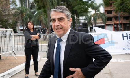 Armando Traferri, senador del departamento San Lorenzo, consiguió algo impensado: que el MPA aparte de la causa de juego clandestino a los fiscales que lo investigaron. Armando Traferri, senador del departamento San Lorenzo, consiguió algo impensado: que el MPA aparte de la causa de juego clandestino a los fiscales que lo investigaron.