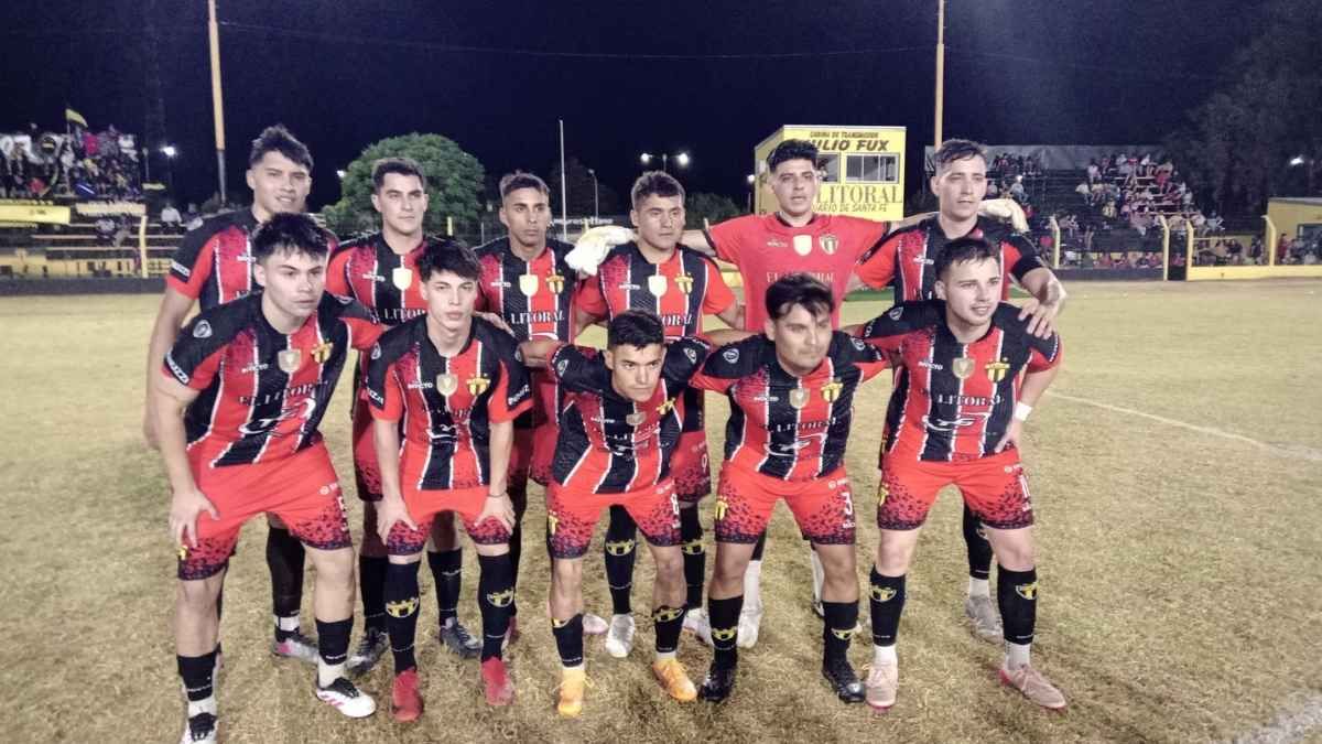 San Lorenzo de Ambrosetti ganó el último partido de la fase regular. Foto: Norberto Sabena.