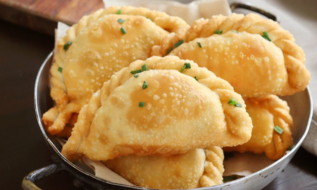 Cómo hacer empanadas de cebolla y queso fritas: la receta deliciosa y con pocos ingredientes Cómo hacer empanadas de cebolla y queso fritas: la receta deliciosa y con pocos ingredientes