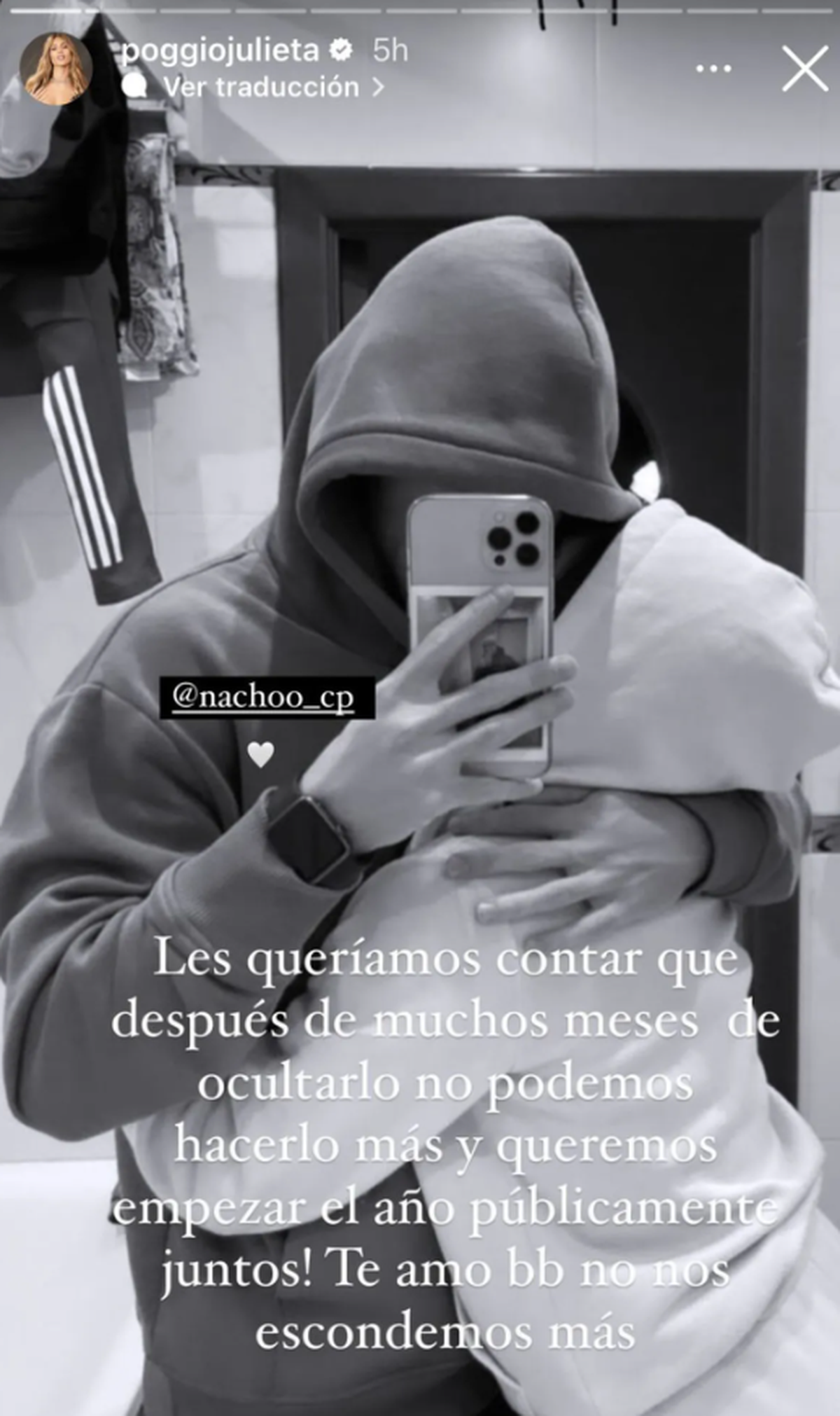 Julieta Poggio anunciando su "romance" con Nacho Castañares. Julieta Poggio anunciando su "romance" con Nacho Castañares.