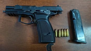 Inseguridad en Santa Fe: intento de robo en una zapatería, cuatro detenidos y el secuestro de una pistola