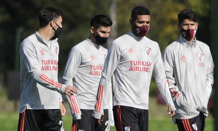 River, con un equipo diezmado, recibe a Independiente Santa Fe por la Copa Libertadores. River, con un equipo diezmado, recibe a Independiente Santa Fe por la Copa Libertadores.