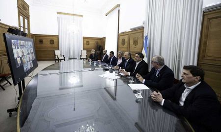 El Gobierno nacional habló con las provincias por videoconferencia sobre el Presupuesto 2025. El Gobierno nacional habló con las provincias por videoconferencia sobre el Presupuesto 2025.