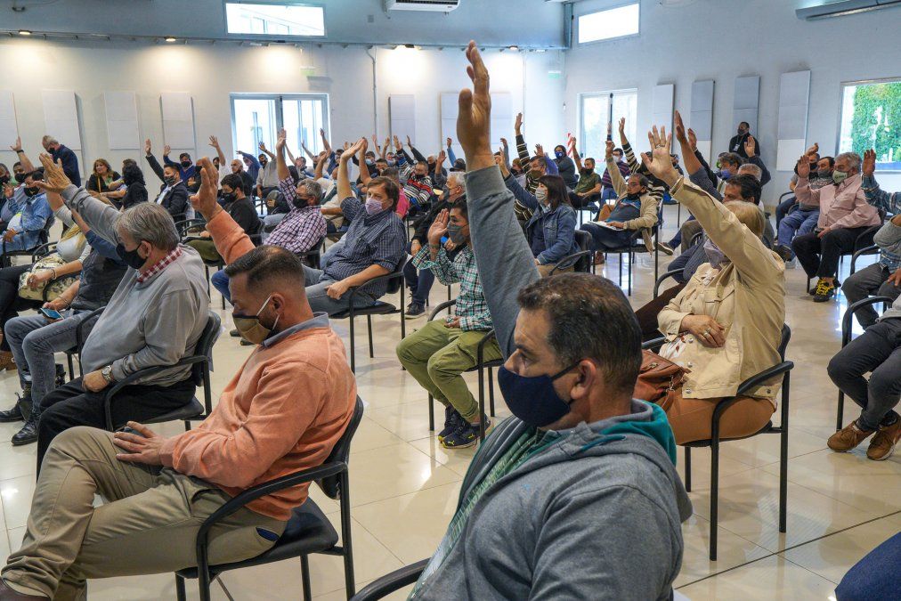 El Congreso contó con la participación presencial de 37 Sindicatos, la adhesión de otros dos gremios afectados por aislamiento Covid y la supervisión de los veedores del Ministerio de Trabajo.