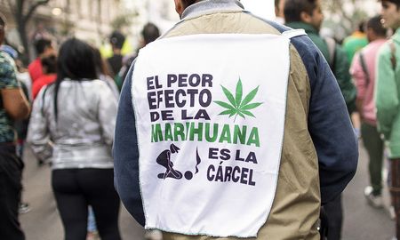 Este fin de semana, sábado 19 y domingo 20 de agosto, en la ciudad de Santa Fe, se llevará a cabo Cannalitoral el primer encuentro regional de cannabis. Este fin de semana, sábado 19 y domingo 20 de agosto, en la ciudad de Santa Fe, se llevará a cabo Cannalitoral el primer encuentro regional de cannabis.
