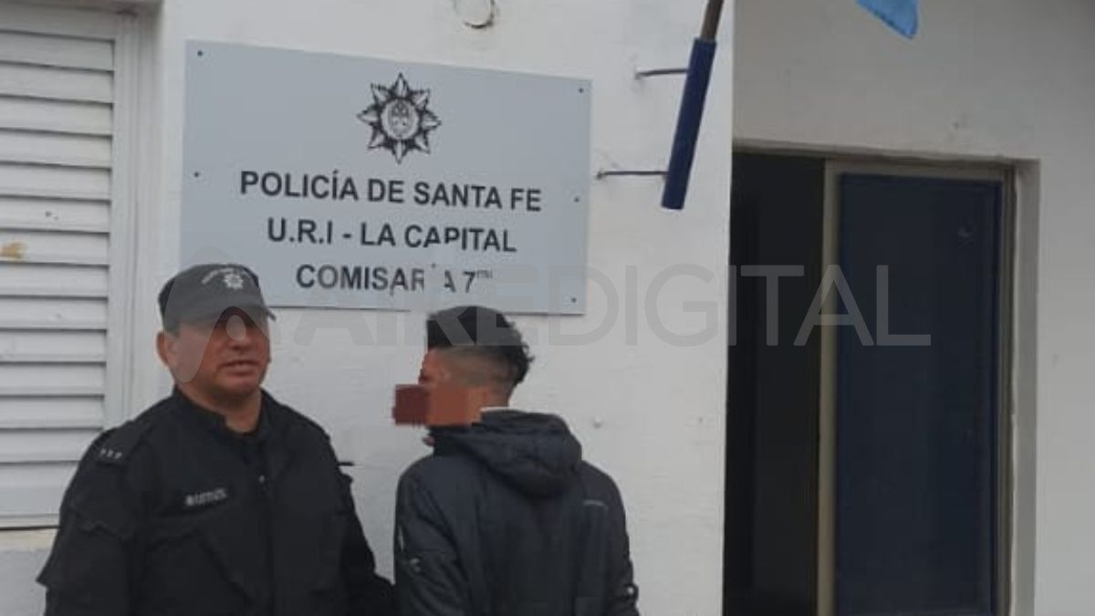 Tras ser identificado en los registros de las cámaras, detuvieron al ladrón de 18 años Tras ser identificado en los registros de las cámaras, detuvieron al ladrón de 18 años