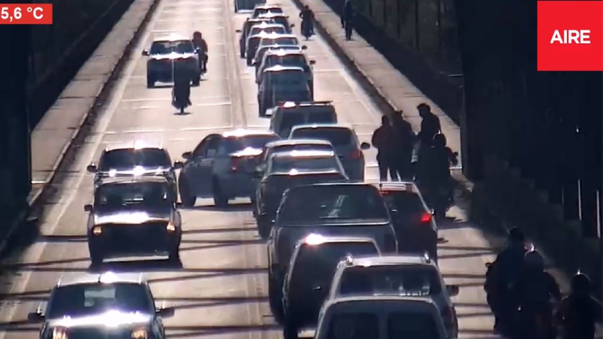 Cámara de Aire de Santa Fe - demoras en el puente carretero por un triple choque en cadena