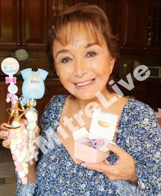 Así luce hoy María Antonieta. ¿Pasó por el quirófano?