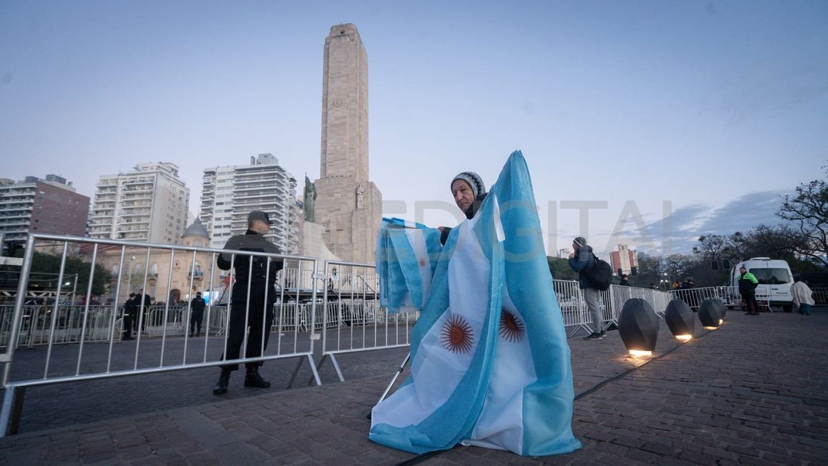 Así luce el Monumento a la Bandera en Rosario en la previa al acto central que encabezarán Milei