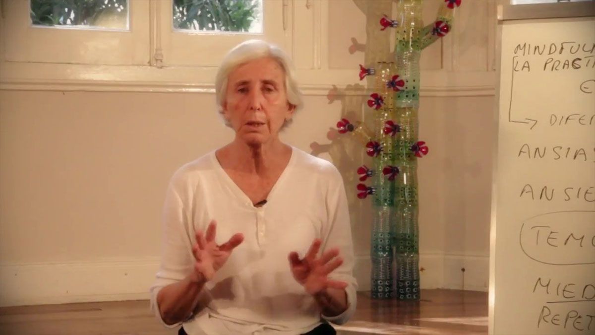 Clara Badino, fundadora de Visión Clara e instructora de la práctica meditativa del mindfullnes. Clara Badino, fundadora de Visión Clara e instructora de la práctica meditativa del mindfullnes.