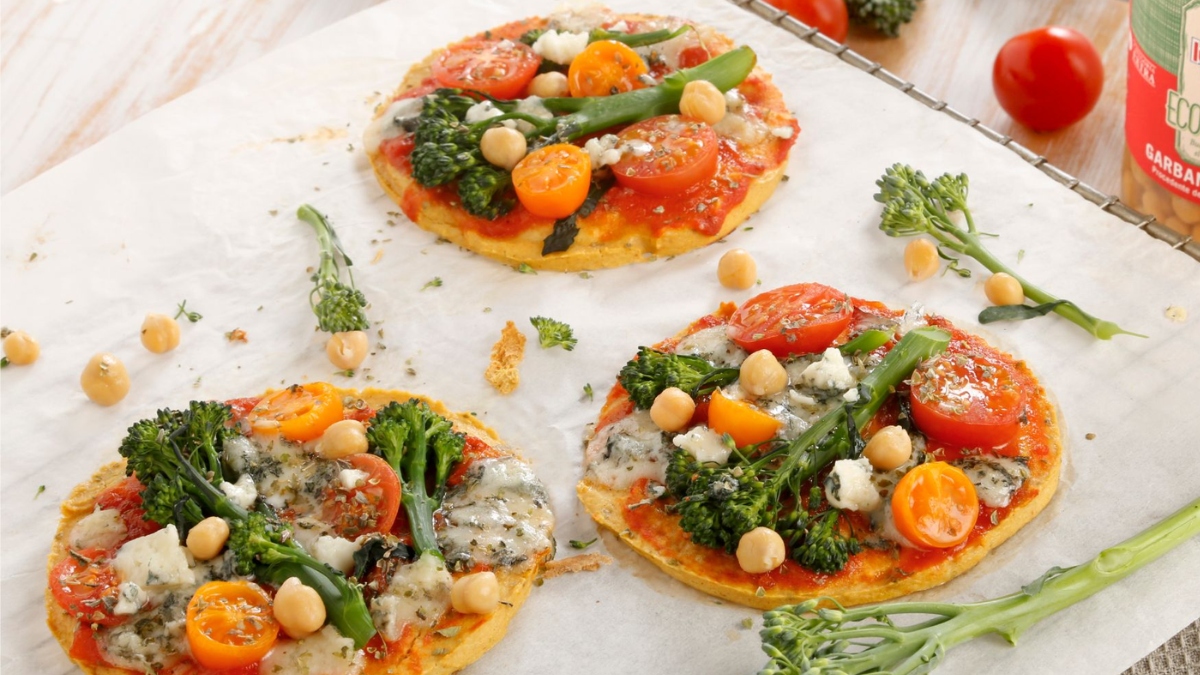 Saludable y económico: la receta fácil para hacer pizzetas de garbanzos