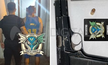 Detenido por la policía con un arma cargada Detenido por la policía con un arma cargada