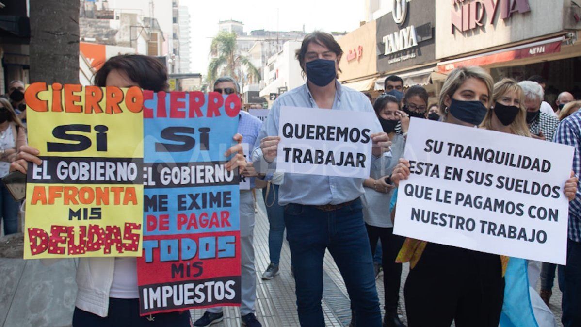 La pandemia y la crisis hicieron mella en la economía local, y en Santa Fe, el comercio fue una de las actividades más perjudicadas