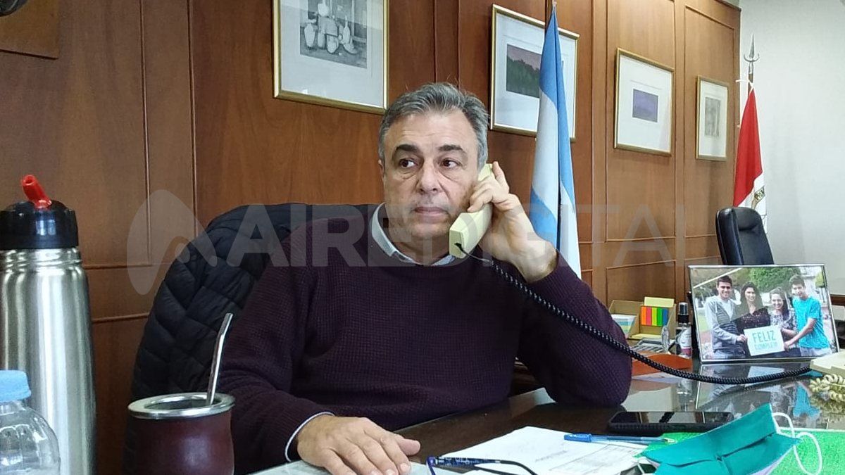 La lista del intendente Luis Castellano la encabeza el subsecretario de Salud del Municipio, Martín Racca.