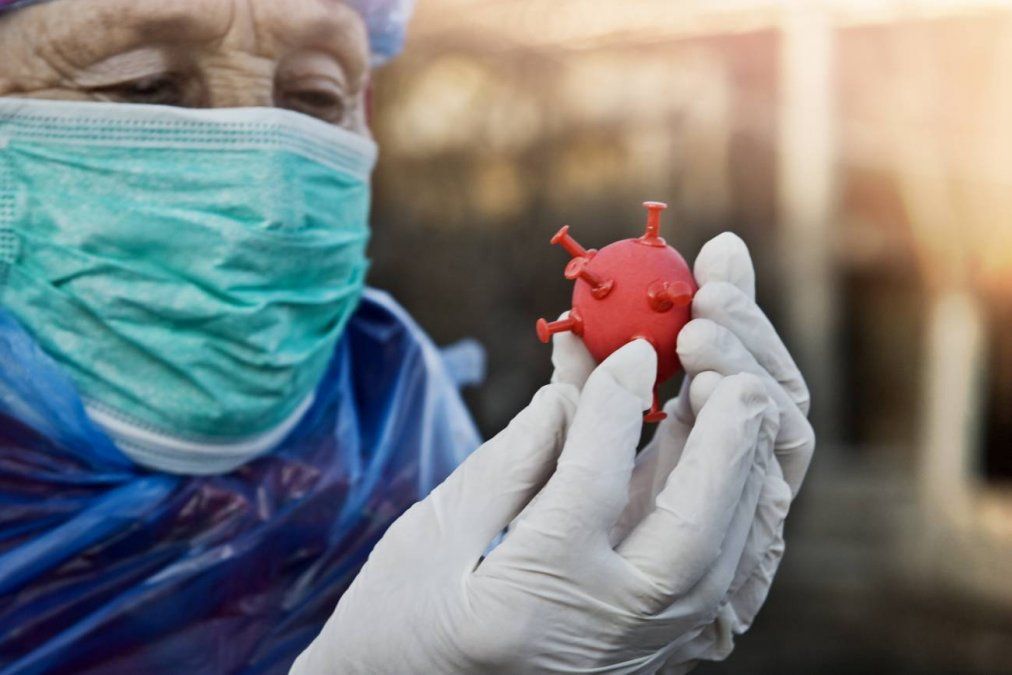 Hasta el día de hoy los científicos de todo el mundo continúan tratando de descifrar algunos enigmas de coronavirus.