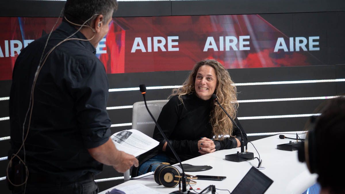 Ana Paula Ocampo junto a Luis Mino en Aire. Ana Paula Ocampo junto a Luis Mino en Aire.