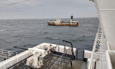 La Armada argentina detuvo a un barco pesquero de China en el Mar Argentino. La Armada argentina detuvo a un barco pesquero de China en el Mar Argentino.