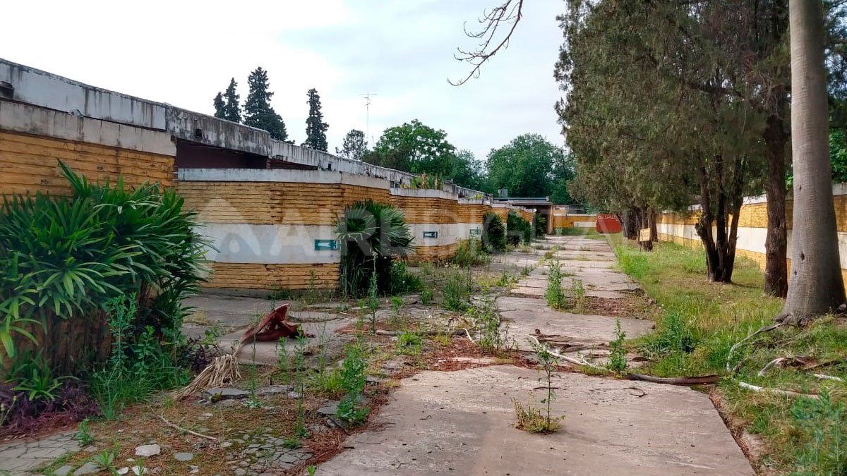 Los dueños del hotel están haciendo algunas refacciones en las habitaciones para cuando puedan volver a abrir pero el cuantioso robo complica los planes.