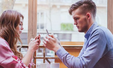 ghosting, love bombing y orbiting: nuevos terminos sobre practicas afectivas ghosting, love bombing y orbiting: nuevos terminos sobre practicas afectivas