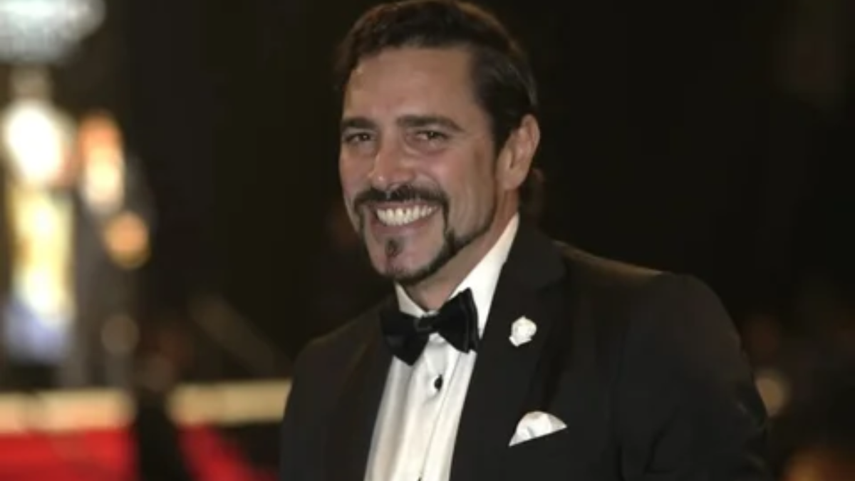 Matías Alé ganó el premio a Labor Animación Masculina en los Martín Fierro. Matías Alé ganó el premio a Labor Animación Masculina en los Martín Fierro.