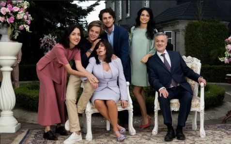 Anuncian la segunda temporada de “La casa de las flores”