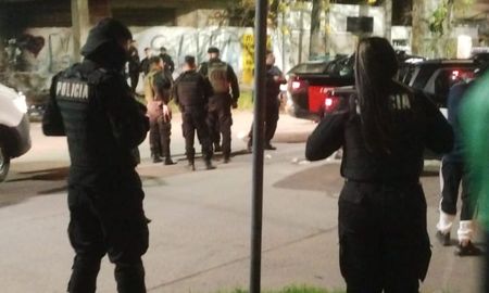 Santa Fe: tiroteo y presunto intento de robo cerca de la Comisaría 10. Santa Fe: tiroteo y presunto intento de robo cerca de la Comisaría 10.