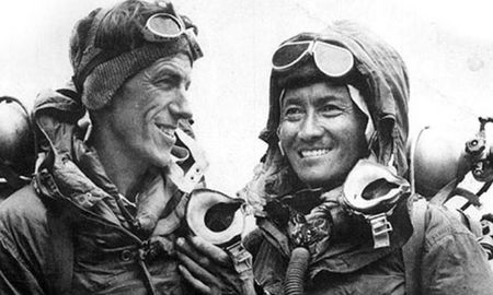 Aire de Santa Fe | Edmund Hillary Tenzing Norgay.jpg