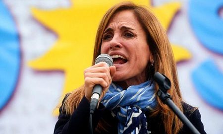 Victoria Tolosa Paz sostuvo afirmó redoblar los esfuerzos para optimizar el salario. Victoria Tolosa Paz sostuvo afirmó redoblar los esfuerzos para optimizar el salario.