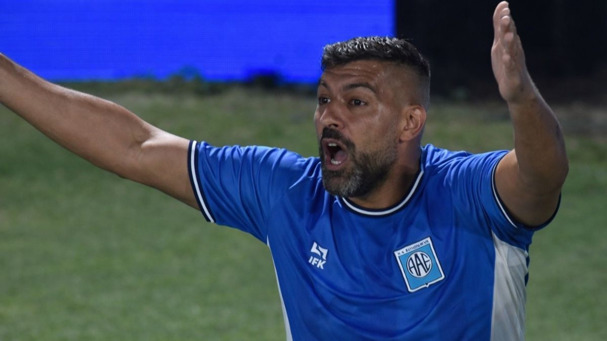 Escándalo en Estudiantes de Río Cuarto: separaron a varios jugadores por falta de compromiso