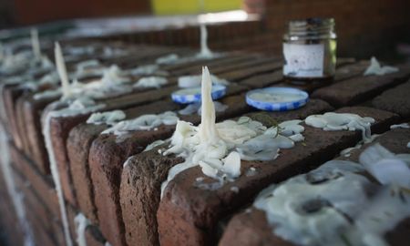Gino C, el asesino de Ian Cabrera, deambulaba por ese territorio donde el odio y la violencia son combustibles. Nadie lo percibió, aunque empieza aparecer en la investigación que otros chicos de San Cristóbal lo sabían, porque ellos también habituaban esas plataformas. Gino C, el asesino de Ian Cabrera, deambulaba por ese territorio donde el odio y la violencia son combustibles. Nadie lo percibió, aunque empieza aparecer en la investigación que otros chicos de San Cristóbal lo sabían, porque ellos también habituaban esas plataformas.