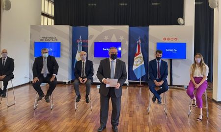 Jorge Lagna anunció los nuevos nombres en el Ministerio de Seguridad. Jorge Lagna anunció los nuevos nombres en el Ministerio de Seguridad.