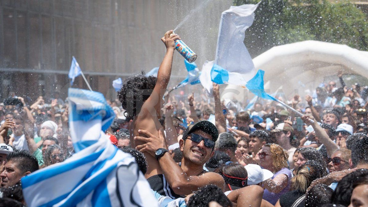 Argentina campeón: las mejores imágenes del Fan Fest en Santa Fe