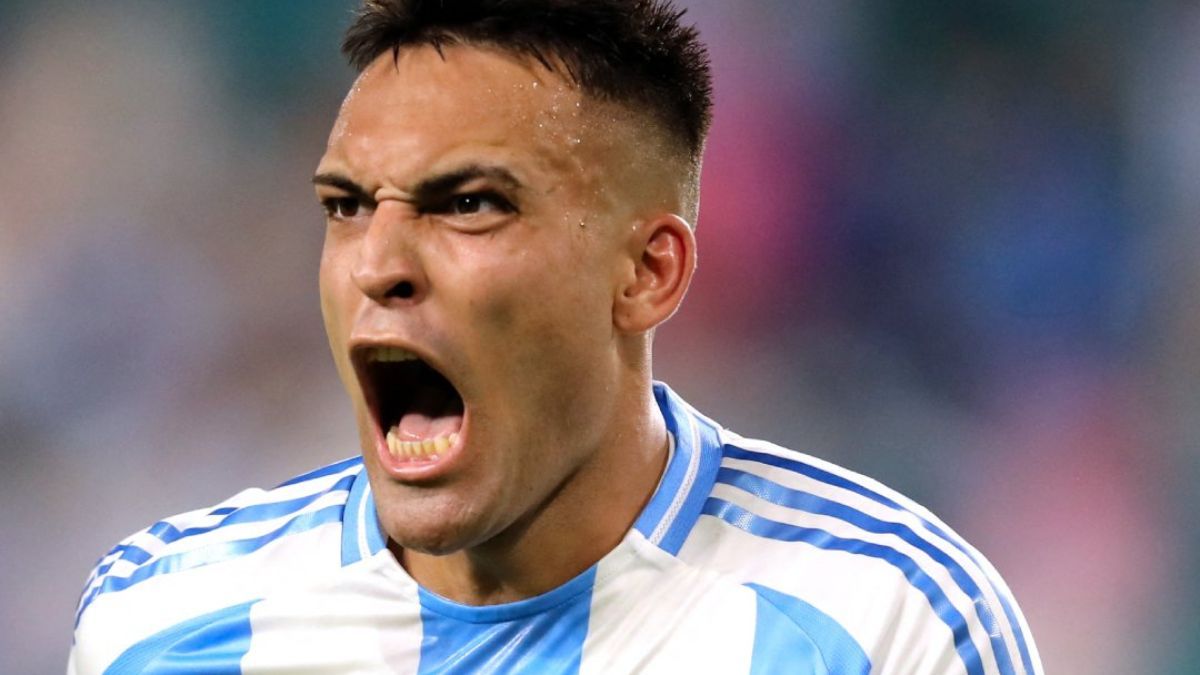 Lautaro Martínez sufrió una distensión en el sóleo de la pierna izquierda. Lautaro Martínez sufrió una distensión en el sóleo de la pierna izquierda.