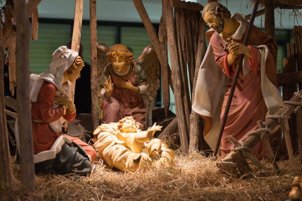 Navidad es un término latino que significa “nacimiento” y que, en una forma más arcaica, se expresaba conforme a su etimología como natividad. En el mundo cristiano es la fecha en que se conmemora el nacimiento de nuestro señor Jesucristo.
