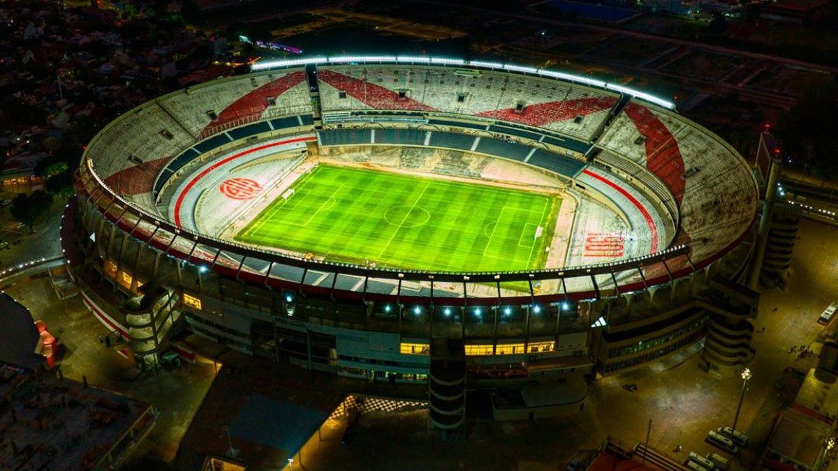 En caso de confirmarse el exceso de público