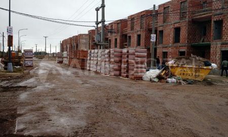 avanza la construccion de viviendas en bº esmeralda avanza la construccion de viviendas en bº esmeralda