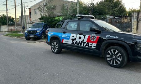 Los allanamientos se realizan en barrio Coronel Dorrego de Santa Fe. Los allanamientos se realizan en barrio Coronel Dorrego de Santa Fe.
