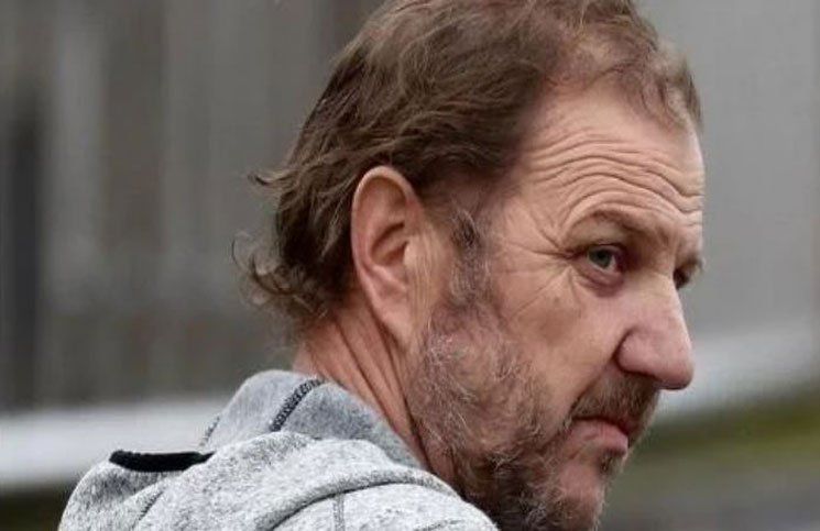 Su esposa intentó matarlo tres veces, está presa y él la sigue visitando en la cárcel