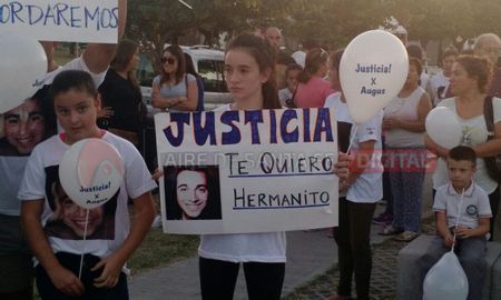 con dolor y consternacion, marcharan por augusto paulon a un ano de su muerte con dolor y consternacion, marcharan por augusto paulon a un ano de su muerte
