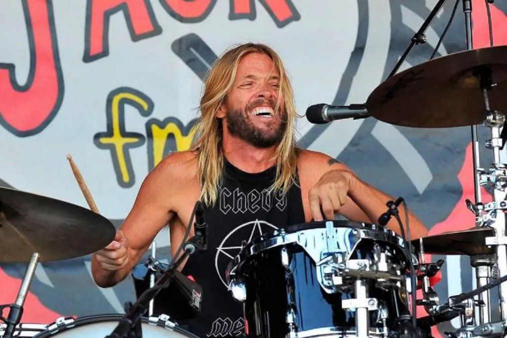 Murió en Colombia Taylor Hawkins, el baterista de Foo Fighters