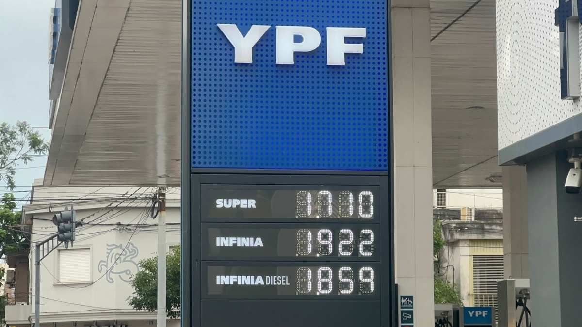 Los precios de combustibles vigentes en Santa Fe hacia fines de noviembre. Los precios de combustibles vigentes en Santa Fe hacia fines de noviembre.