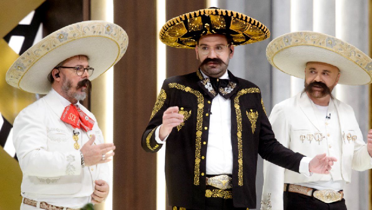 La desopilante imagen del jurado de MasterChef: un atuendo distinto para una noche a puro mariachi
