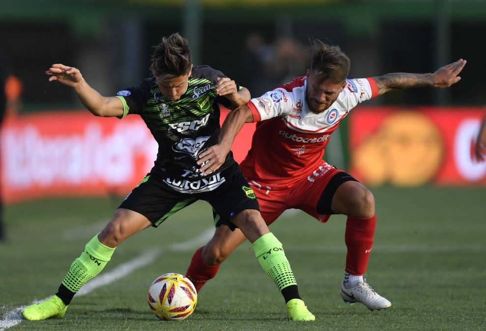 Argentinos defiende el liderazgo en Varela ante Defensa y Justicia