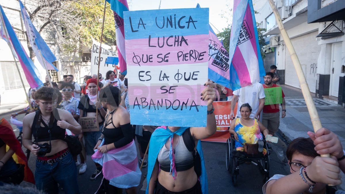 En la provincia de Santa Fe, son muy pocas las personas que están recibiendo esas terapias. En la provincia de Santa Fe, son muy pocas las personas que están recibiendo esas terapias.