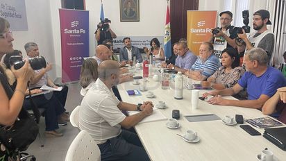 Paritaria docente en Santa Fe: el gobierno les ofreció a los gremios un 7% de aumento salarial