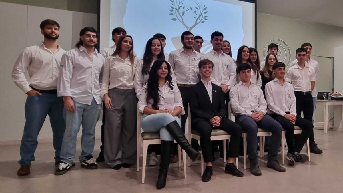 "Como presidente del Ateneo, el objetivo será promover la formación agropuecuaria, tanto en la parte gremial, también en lo técnico”, sostuvo el nuevo dirigente juvenil.